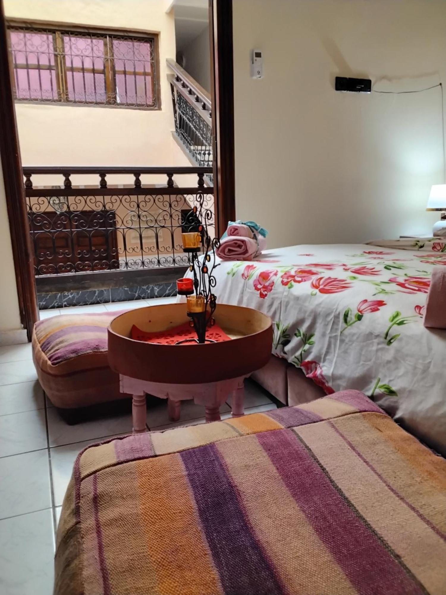 Riad Ramona Lqariya Seyaheya Marrakesh Ngoại thất bức ảnh